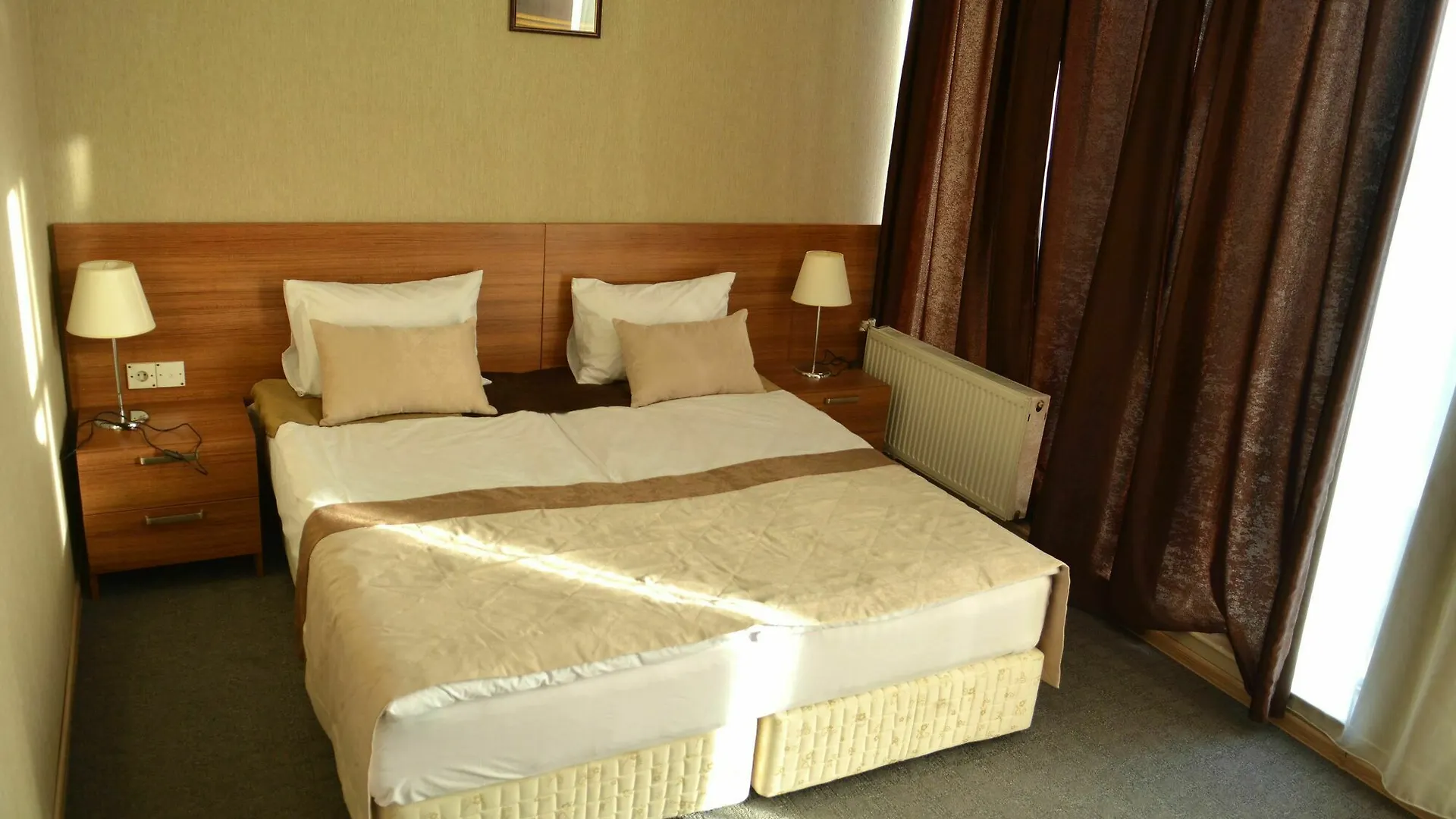 Turkiye Hotel - Free Massage Baku